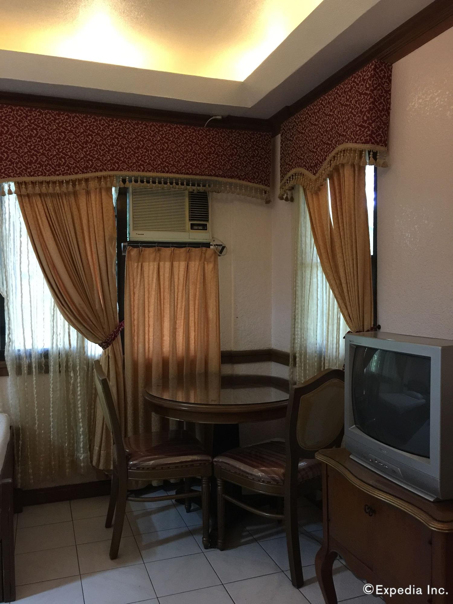 Dao Diamond Hotel & Restaurant Tagbilaran-stad Buitenkant foto
