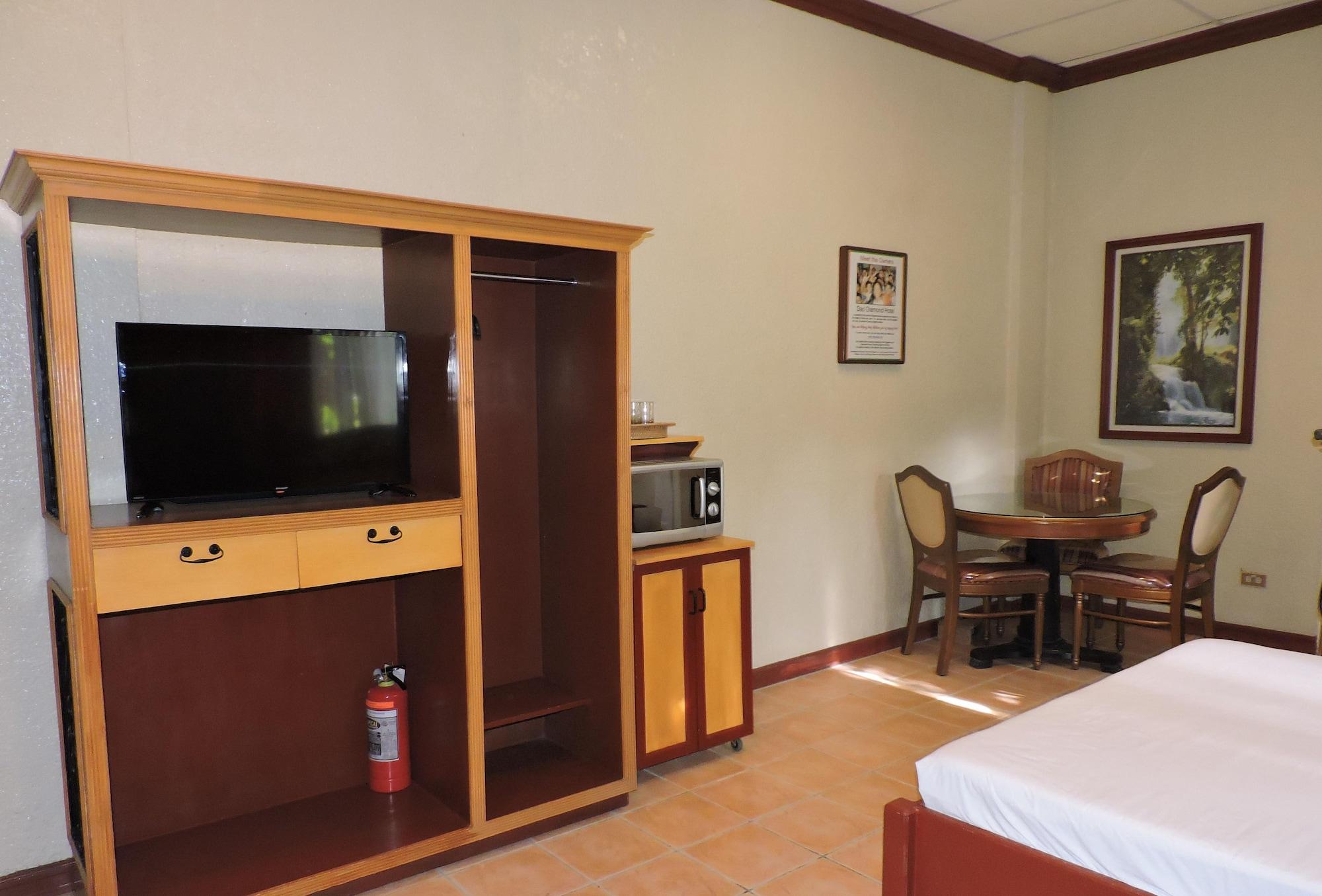 Dao Diamond Hotel & Restaurant Tagbilaran-stad Buitenkant foto