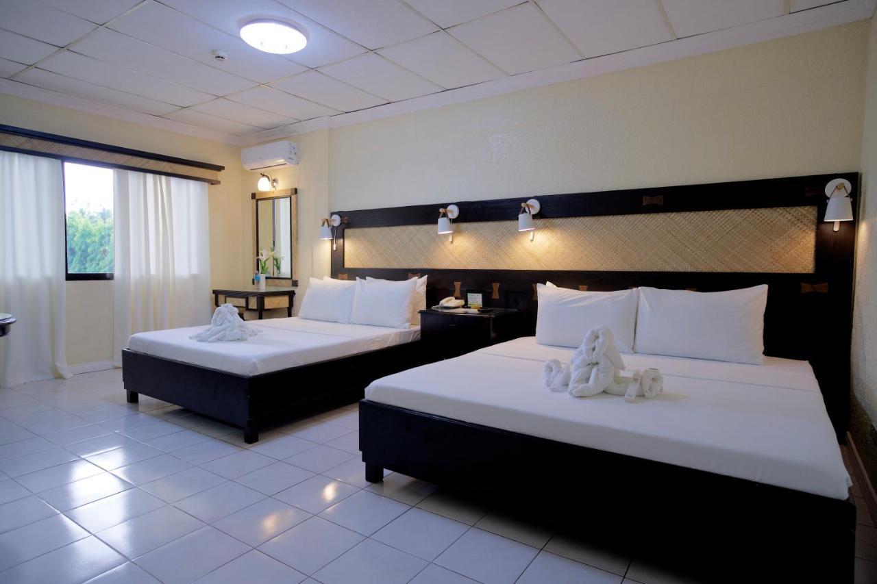 Dao Diamond Hotel & Restaurant Tagbilaran-stad Buitenkant foto
