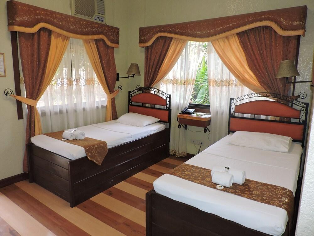 Dao Diamond Hotel & Restaurant Tagbilaran-stad Buitenkant foto
